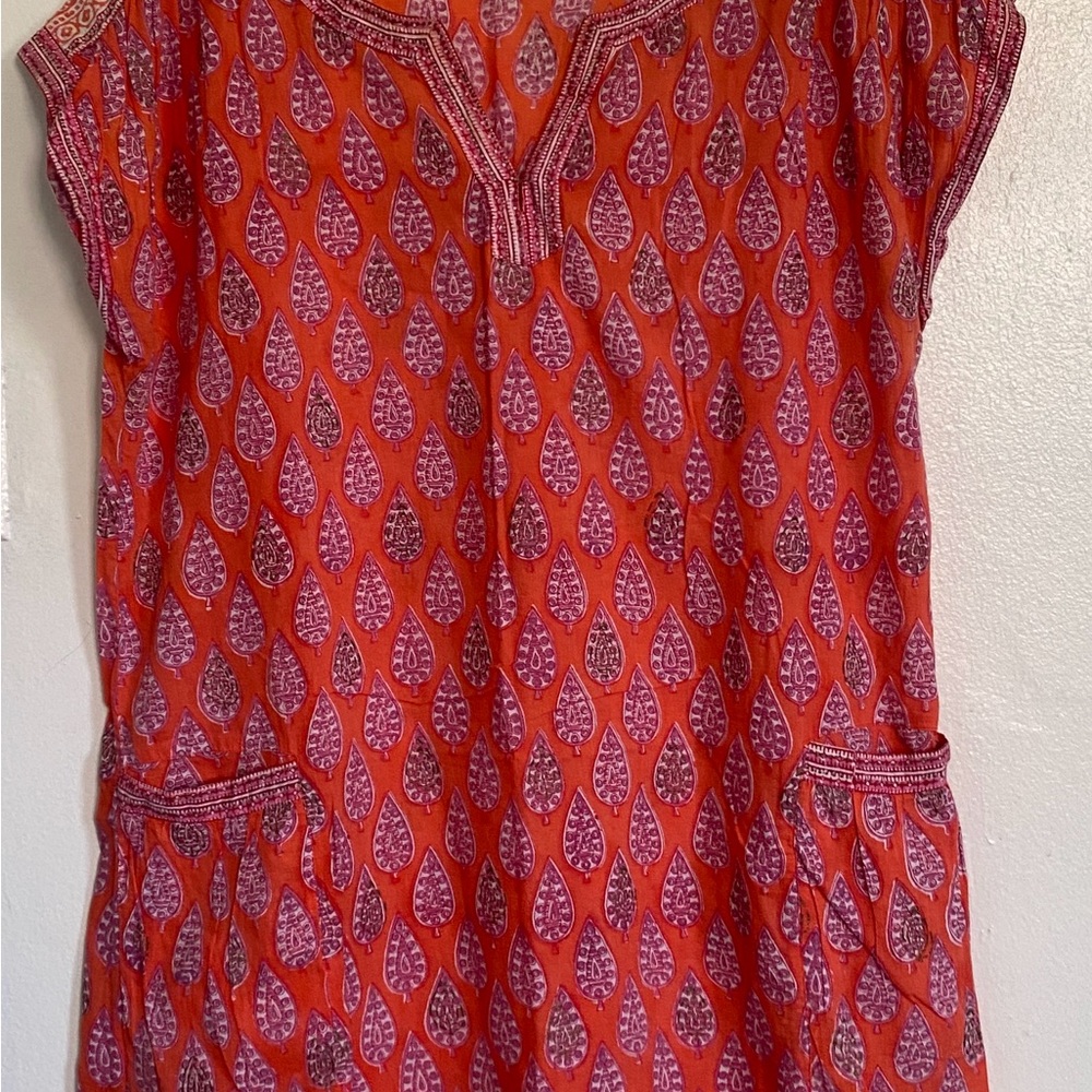 Elegant Blue Tunic with Floral Embroidery and Flowy Design